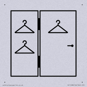 I065 Large Changing room